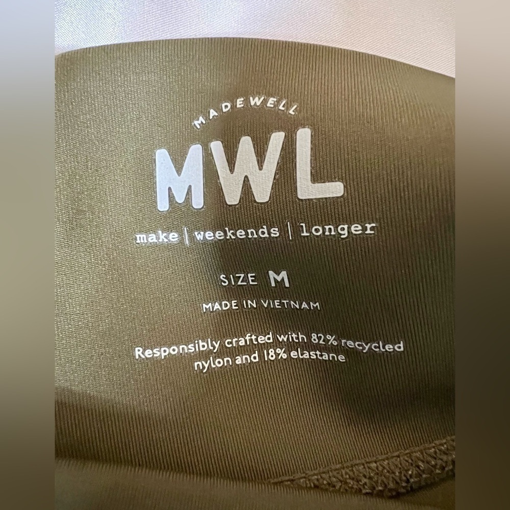 MWL by Madewell Form High-Rise 7" Biker Shorts in Kale Green Medium - Picture 6 of 14